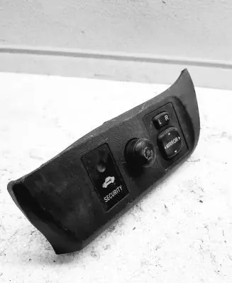 Toyota RAV 4 (XA20) Wing mirror switch 5544642010