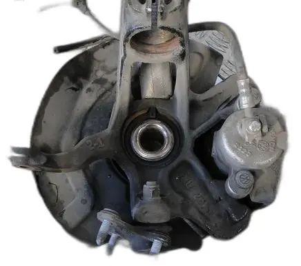 Volkswagen Polo VI Rear wheel hub 