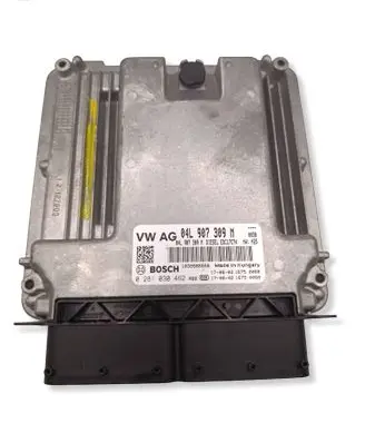 Volkswagen PASSAT B8 Engine control unit/module 04L907309M 0281030462