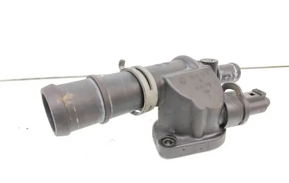 Volkswagen Touran I Engine coolant pipe/hose 03G121132B 919501A W2k5