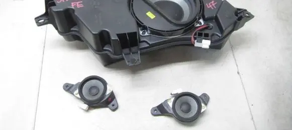 Hyundai Santa Fe Subwoofer speaker 96380-2W100
