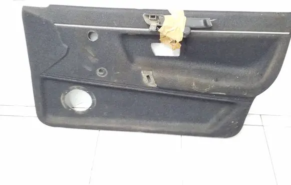 Volkswagen PASSAT B2 Front door card panel trim 323867011q 323867012q 321867172a