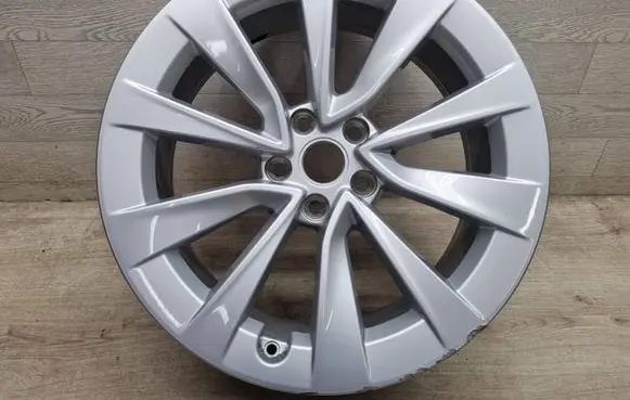 Tesla Model 3 R19 alloy rim 104426400A