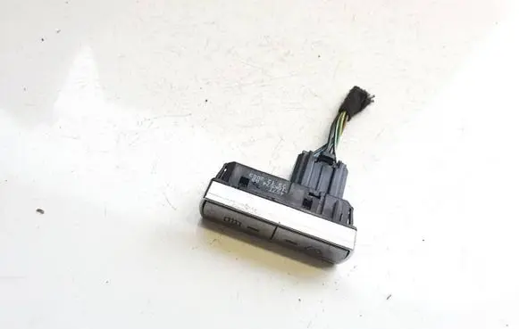 Ford Mondeo Mk III Windscreen/window heater switch 4s7t18k574ab