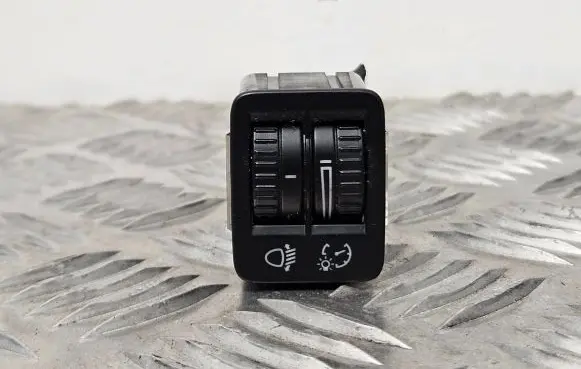 Volkswagen PASSAT B6 Headlight level height control switch 3C0941333A