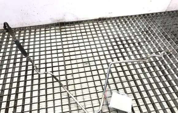 Air conditioning (A/C) pipe/hose
