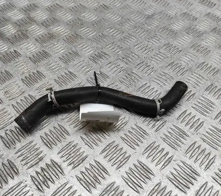 Toyota Yaris Cross Engine coolant pipe/hose