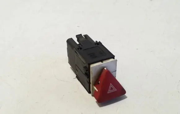 Volkswagen PASSAT B6 Hazard light switch 3C0953509