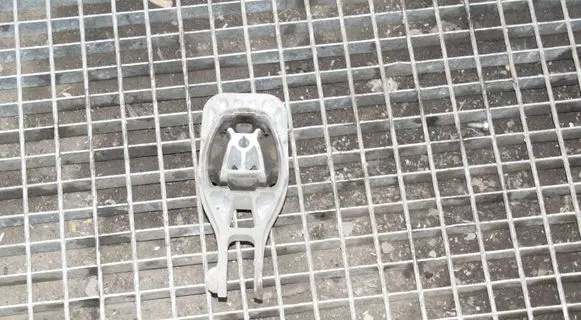 Opel Mokka Gearbox mount