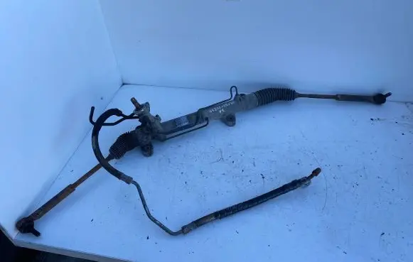 Toyota Avensis T250 Steering rack 4420005070