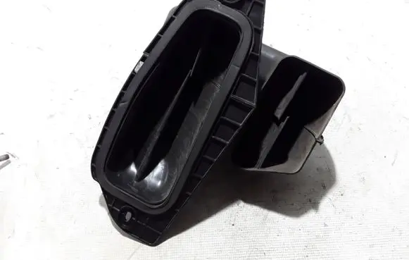 Dodge Durango Air intake duct part 68110221AB