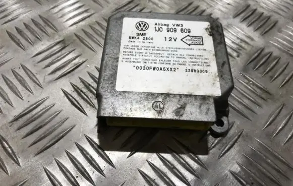 Volkswagen Golf IV Airbag control unit/module 1j0909609 5wk42800