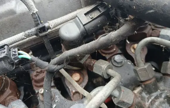 Ford Mondeo MK IV Fuel injector 4M5Q9F593AD