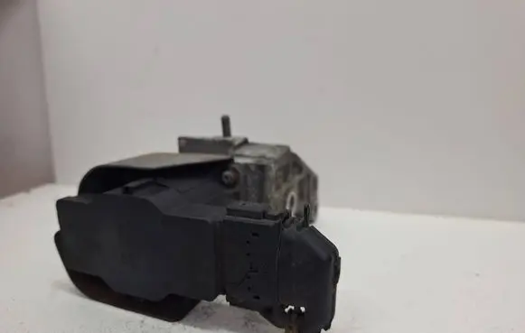 BMW 3 E90 E91 Turbo charger electric actuator 13519490