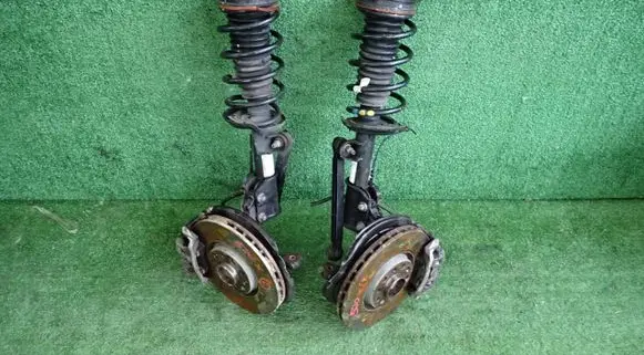 Fiat 500X Stub axle 