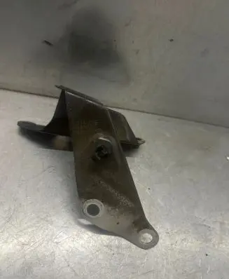 Audi A7 S7 4G Fender mounting bracket 4G8821135D 121203S