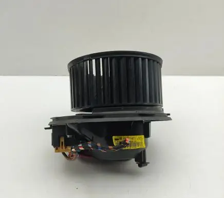 Volkswagen Scirocco Heater fan/blower 1K2820015G 3C0907521F