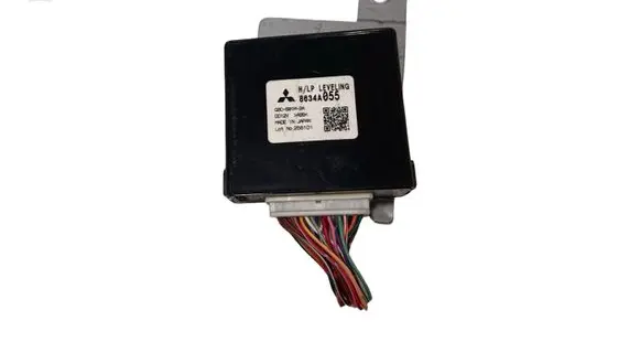 Mitsubishi Outlander Light module LCM 8634A055 G8C601M2A 2561D1
