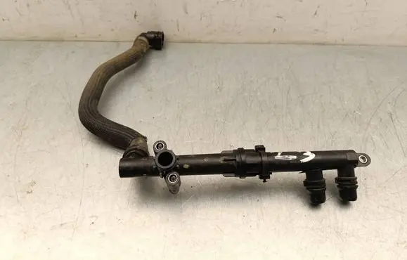 Peugeot 208 II Engine coolant pipe/hose 5800624910