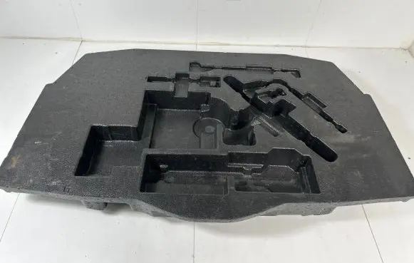 Toyota C-HR I Tool box 64777F4010