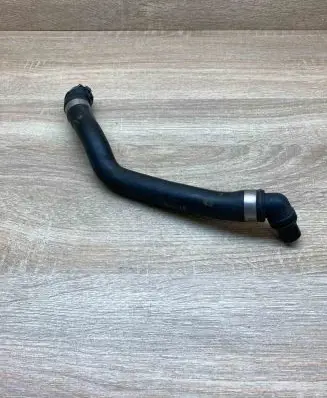 Mercedes-Benz E W211 Engine coolant pipe/hose A2118302996