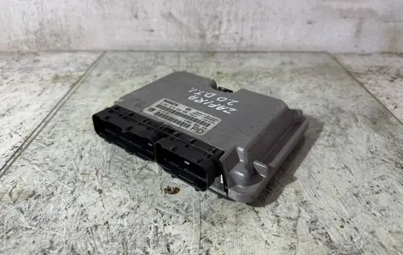 Opel Zafira A Engine control unit/module 28SA4805 24417169 0281010268