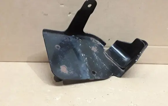 Jeep Grand Cherokee ABS pump bracket 