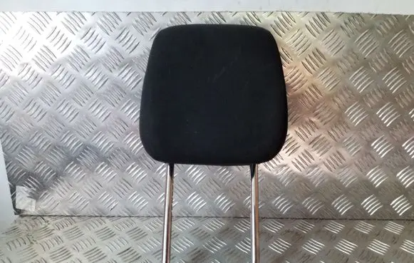 BMW 1 F20 F21 Front seat headrest 
