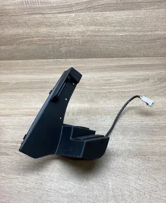 Mercedes-Benz C W204 USB socket connector A2078210411