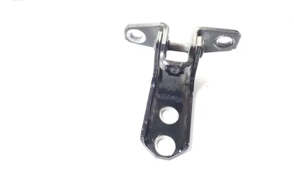 Mitsubishi Outlander Rear door lower hinge 5702A063