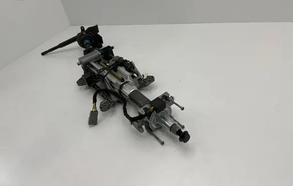 Jaguar XK - XKR Steering wheel axle 2W933C529AK 005CE2DD1B1 83141002883402