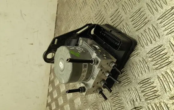 Volkswagen T-Roc ABS Pump 5QA614517BA