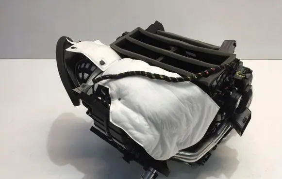 Citroen C4 III e-C4 Interior heater climate box assembly 9832603080