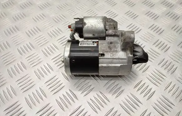 Mazda 2 Starter motor PE07 M000TD0071