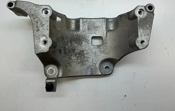 Generator/alternator bracket