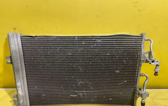 Opel Zafira B A/C cooling radiator (condenser) 93178958
