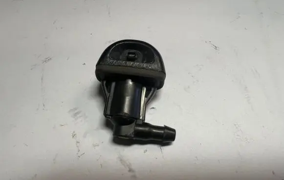 Lexus CT 200H Rear window washer spray nozzle 