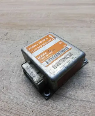 Audi A6 S6 C4 4A Airbag control unit/module 8a0959655c 0285001038