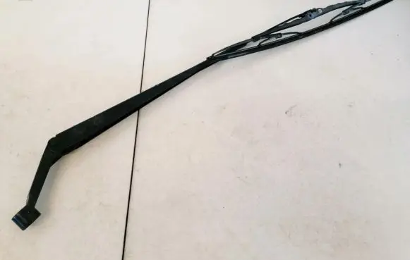 Toyota Corolla E120 E130 Front wiper blade arm