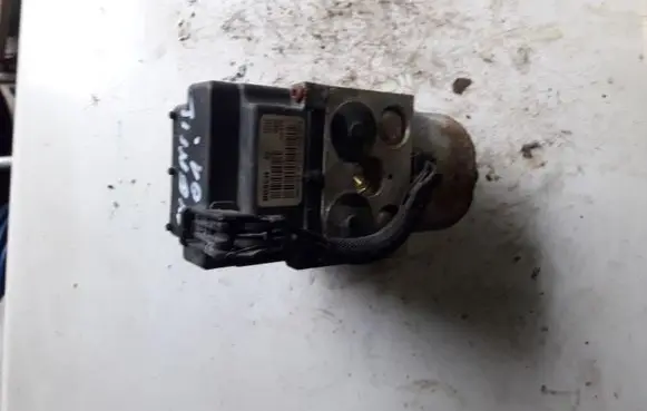 Toyota Avensis T220 ABS Pump 4451005030