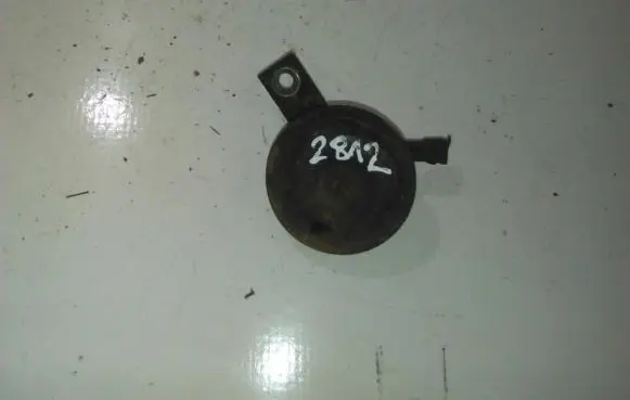 Nissan Primera Horn signal e9611163 e9703881163