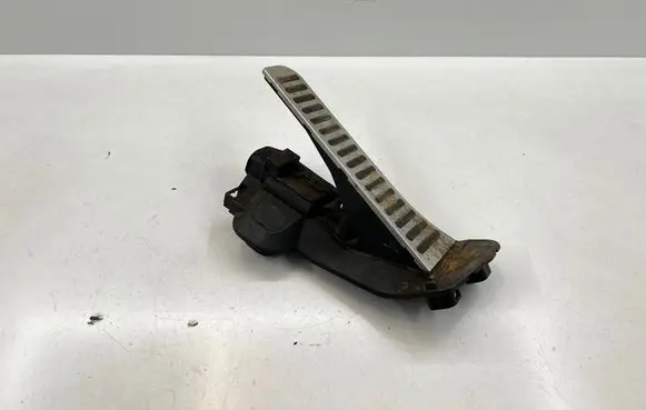 Audi TT TTS Mk2 Accelerator throttle pedal 1K2721503L 6PV00874510