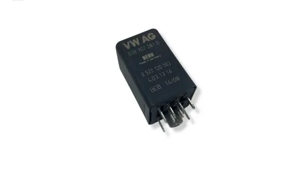 Audi A6 S6 C6 4F Glow plug pre-heat relay 038907281B