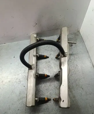 Fuel injectors set
