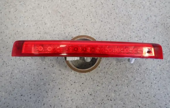KIA Ceed Third/center stoplight 927011H3CEEDKOMBI