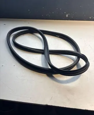 Fiat Doblo Front door rubber seal 