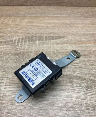 Toyota Prius (XW20) Door control unit/module 8999147010 48411010230