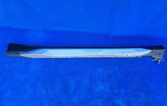 BMW X1 U11 Sill/side skirt trim 5A01682