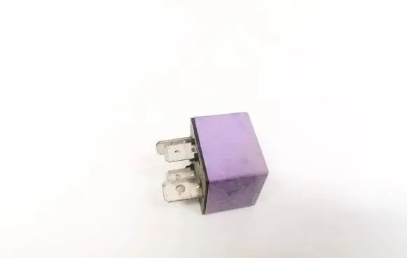 Renault Megane I Other relay 12V50A03525 12V50A03.525
