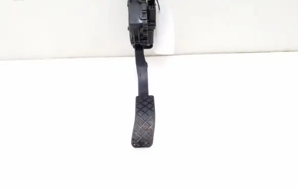 Audi A6 S6 C6 4F Accelerator throttle pedal 4F1723523A